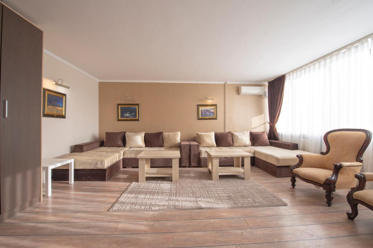 Hotel Club Satelit Zlatibor Extérieur photo